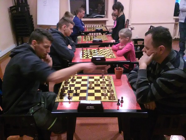 Rewanżowy mecz szachowy z UKS Hetman
